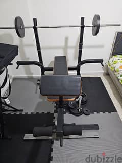 Adjustable bench+4 floor mat+barbell+2 dumbells+70kg weight