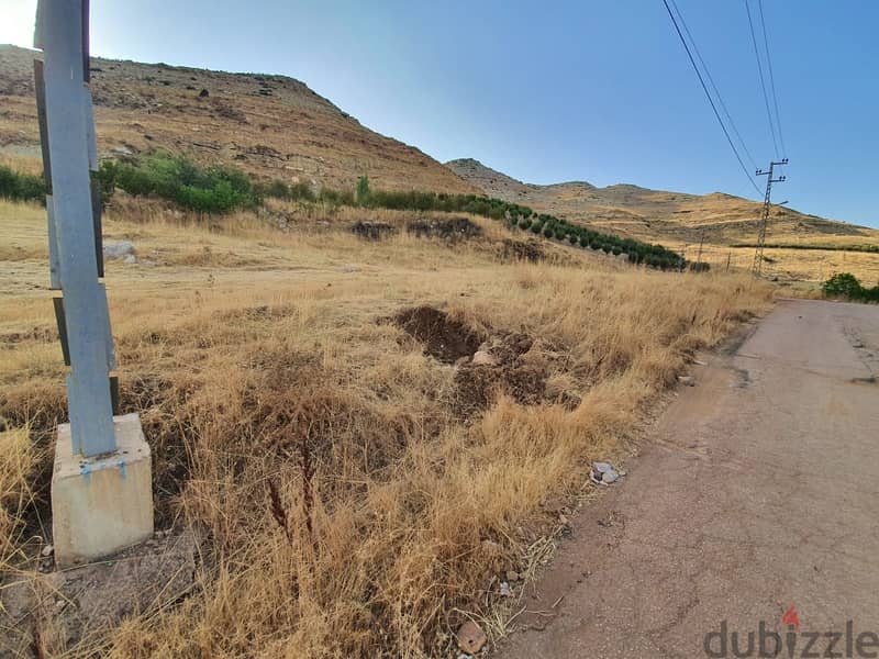 Prime Land with Gentle Slope on Main Road 6