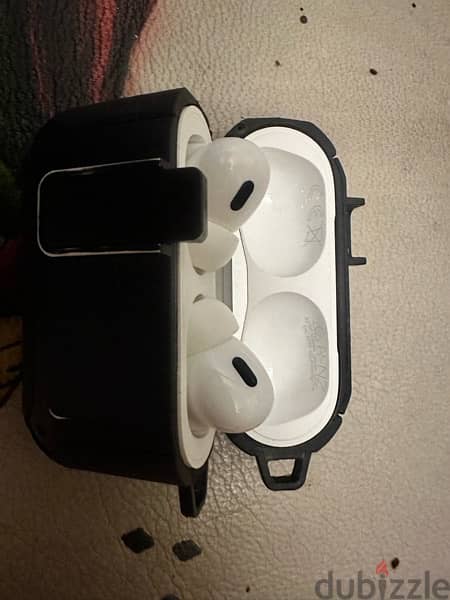 airpods pro 2nd gen like new 1