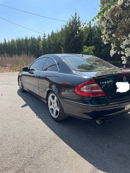 Mercedes-Benz CLK-Class 2005 2