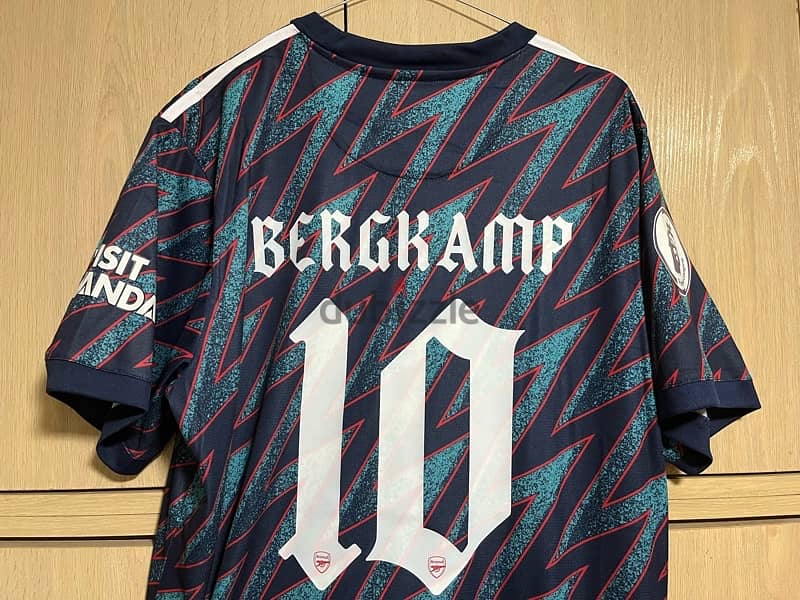 arsenal bergkamp history kit limited edition 1