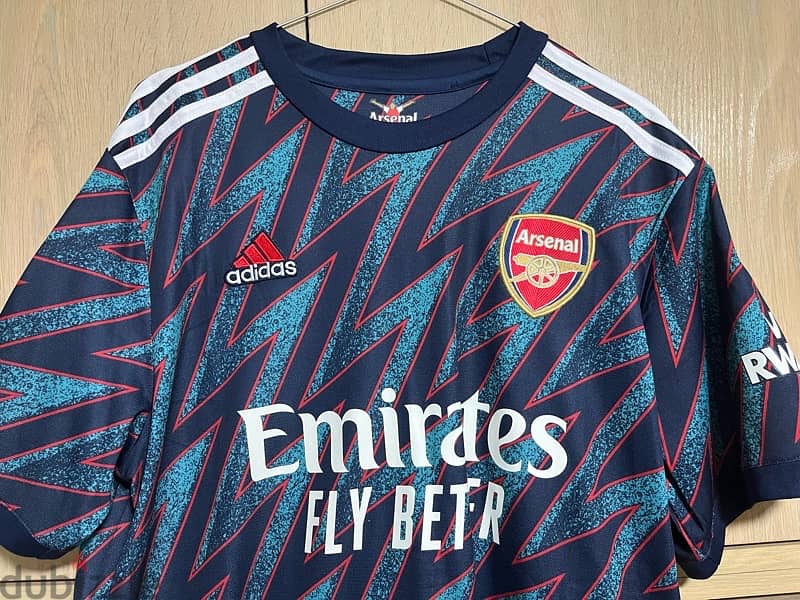 arsenal bergkamp history kit limited edition 4