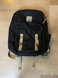 school backpack, lunch bags and pencil cases شنطة مدرسية وغيرها 0