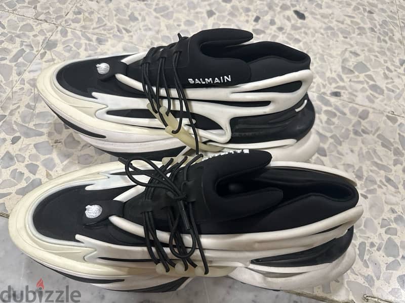 Authentic Balmain Shoes Used like New 0