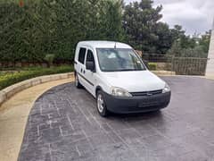 Opel Combo 2009 0