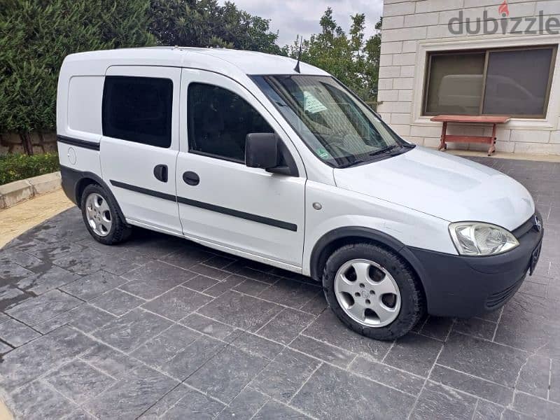 Opel Combo 2009 3