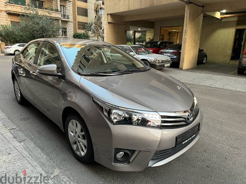 Toyota Corolla 2015 BUMC source and maintenance 74000km 2