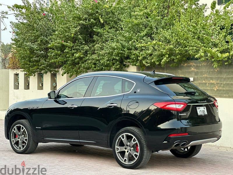 Maserati Levante 2018 3