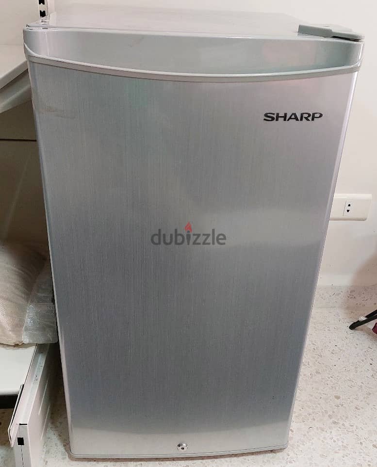 Sharp Mini Fridge 1