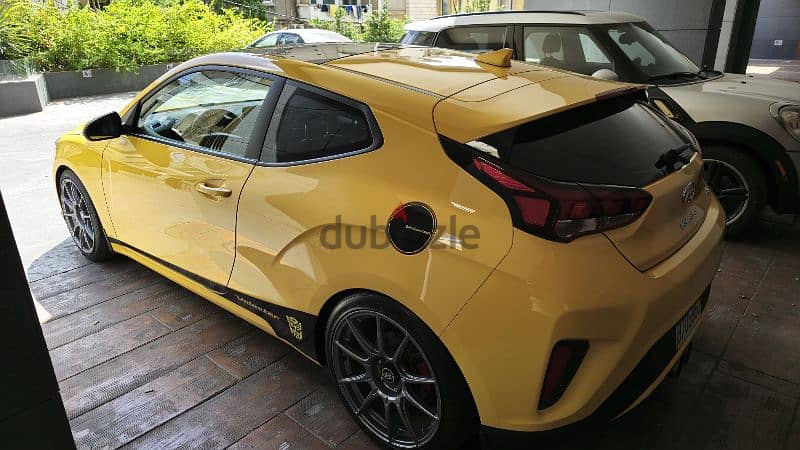 Hyundai Veloster 2019 1