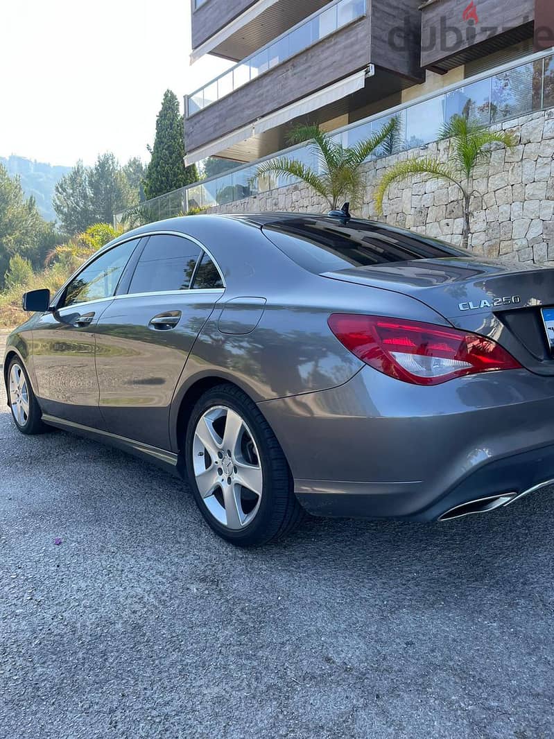 Mercedes Benz CLA Class 2018 5