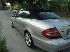 Mercedes-Benz CLK-Class 2005