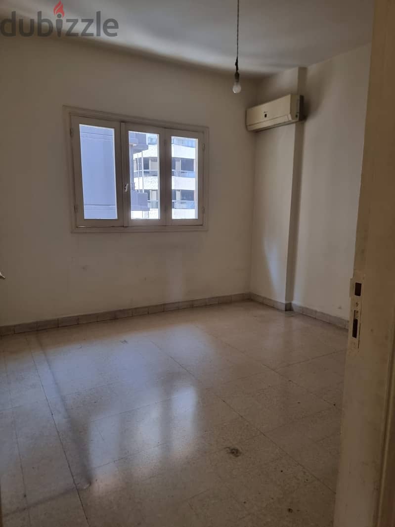 135 SQM Apartment For Sale In Achrafieh شقة للبيع في الاشرفية #JZ83424 1