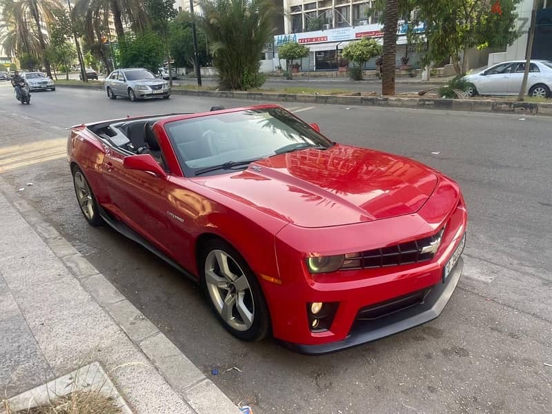 Chevrolet Camaro 2011 v8 Ss covertible 12