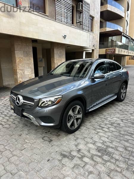 Mercedes GLC 300 coupe 2017 gray on black (clean carfax-50k miles) 1