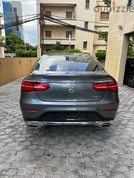 Mercedes GLC 300 coupe 2017 gray on black (clean carfax-50k miles) 5