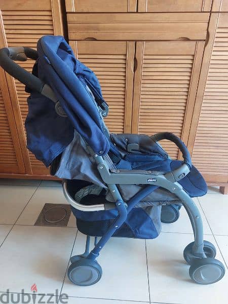 chicco foldable stroller 1