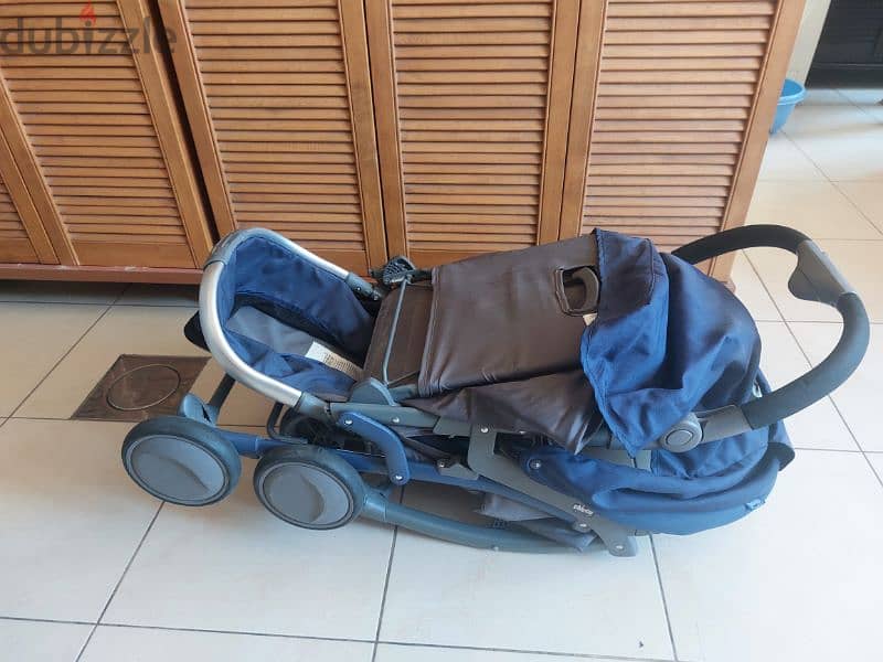 chicco foldable stroller 2