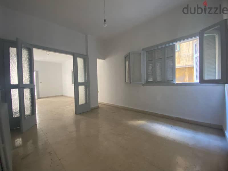 180 SQM Apartment For Sale In Barbour شقة للبيع في بربور #HG942165 2