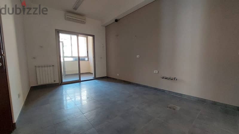 Spacious Apartment for sale in Achrafieh 6