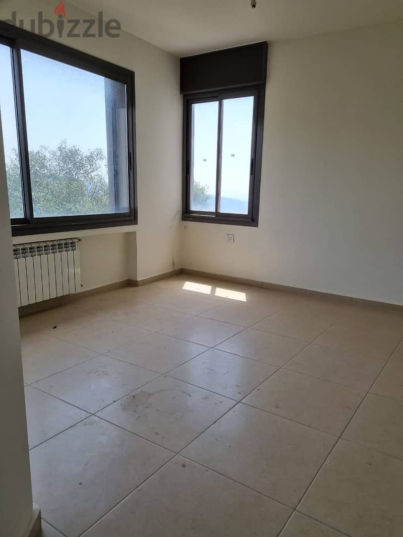 Apartment for sale in Baabda شقة للبيع في بعبدا 3