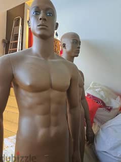 2 man mannequin 0