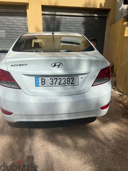 Hyundai Accent 2015 1