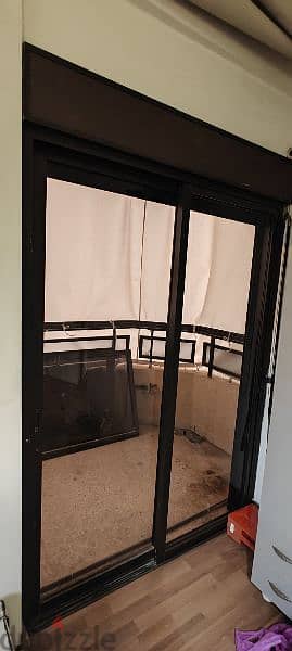 2 x aluminium and glass doors 0