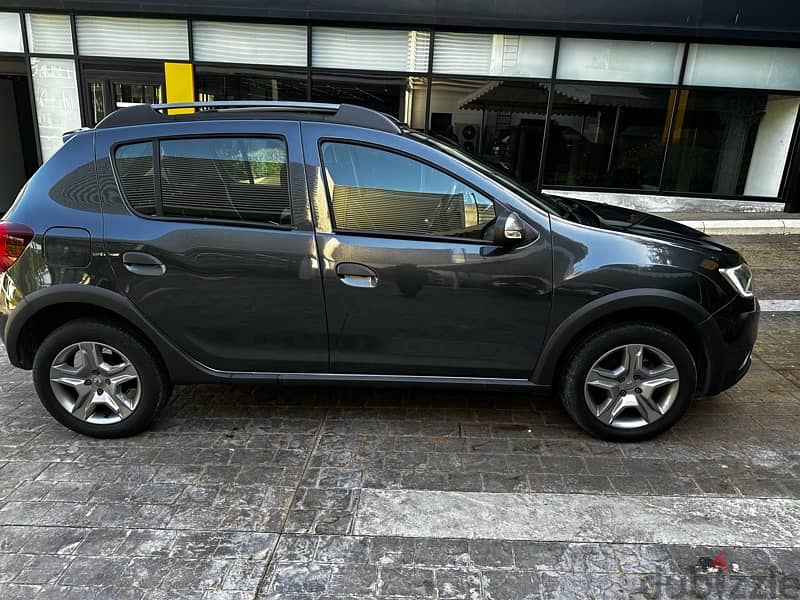 Renault Sandero Stepway 2018 3