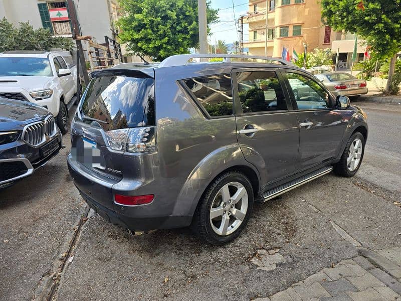 Mitsubishi Outlander 2007 3