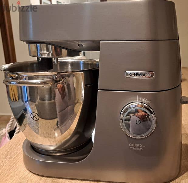 Kitchen Machine Kenwood عجانة كينوود 0