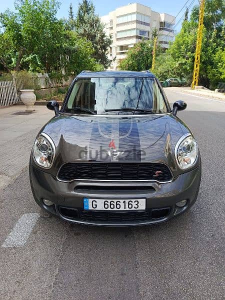 mini Cooper countryman s all4 2015 no accident Europen 0