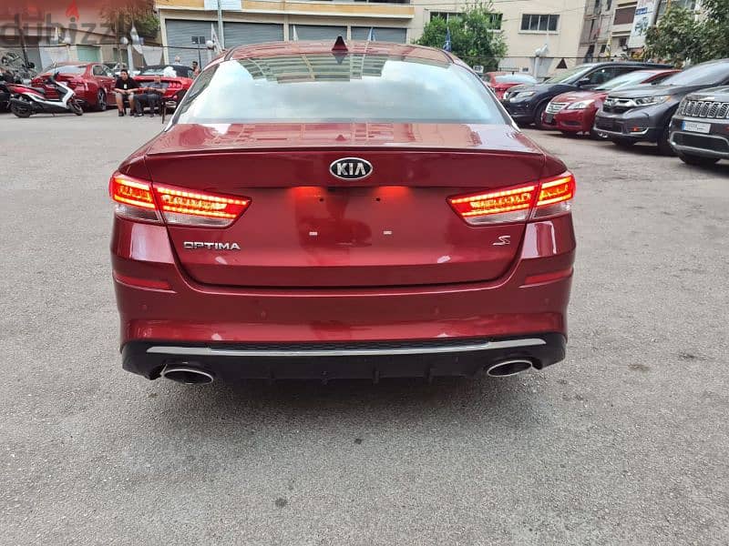 Kia Optima 2019 6