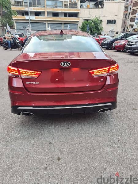 Kia Optima 2019 11