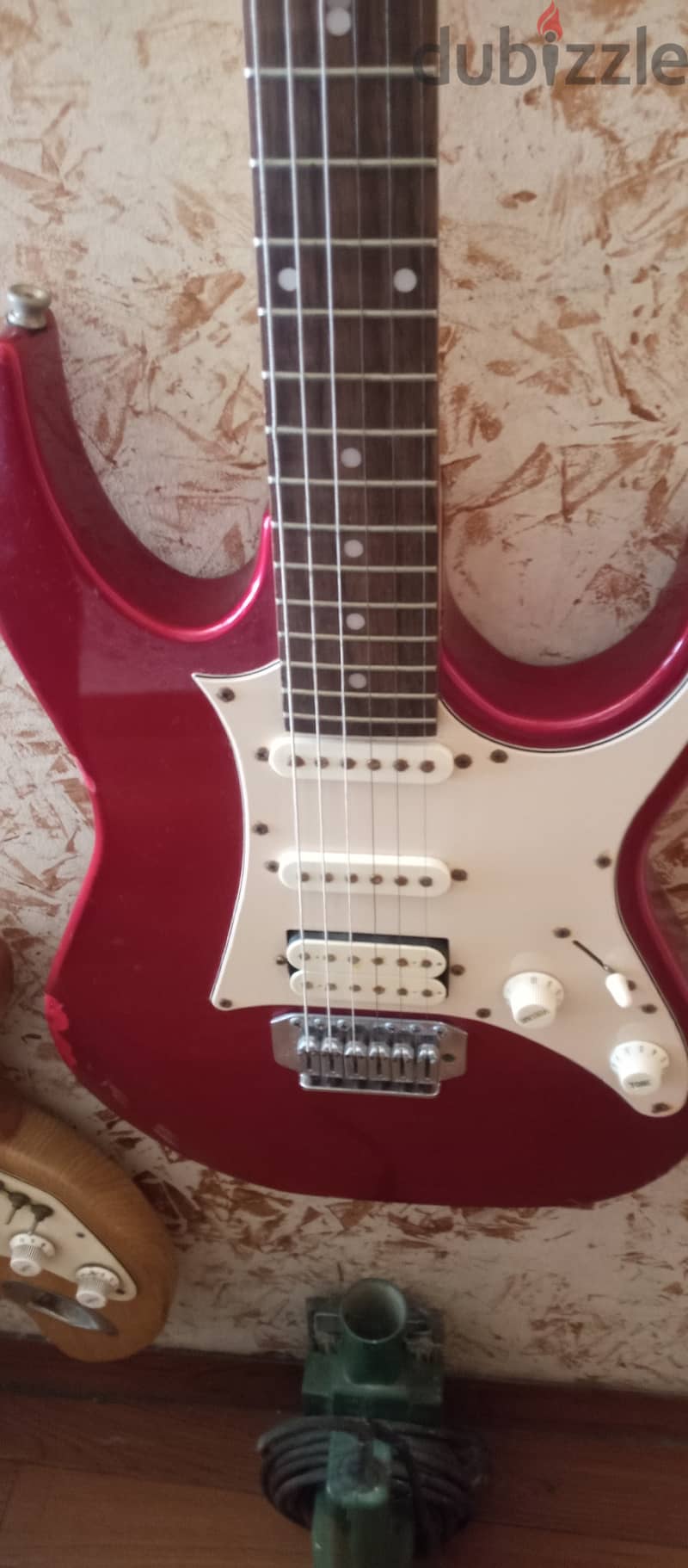 Guitar electric 1