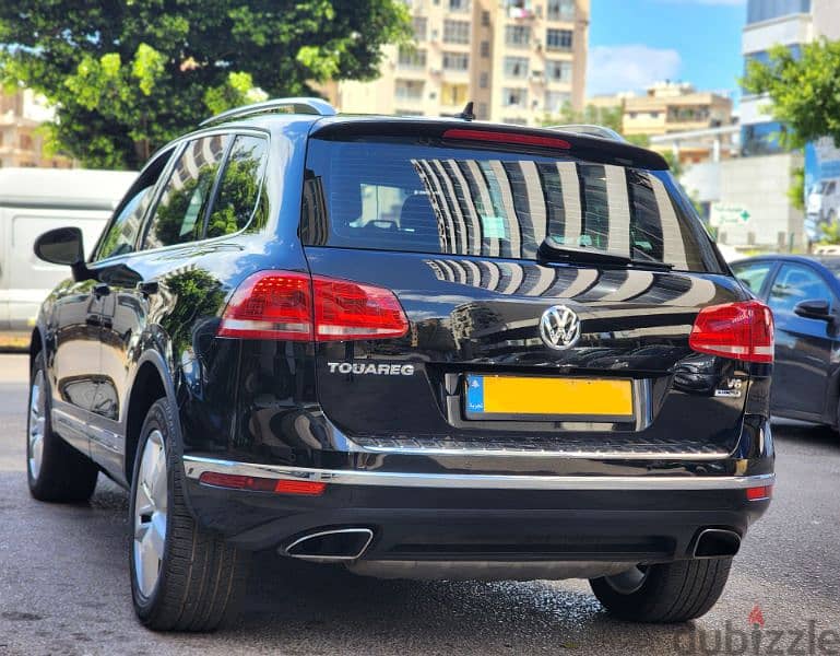 Volkswagen Touareg 2016 1