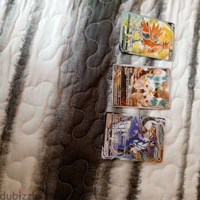 3 pokemon cards very rare