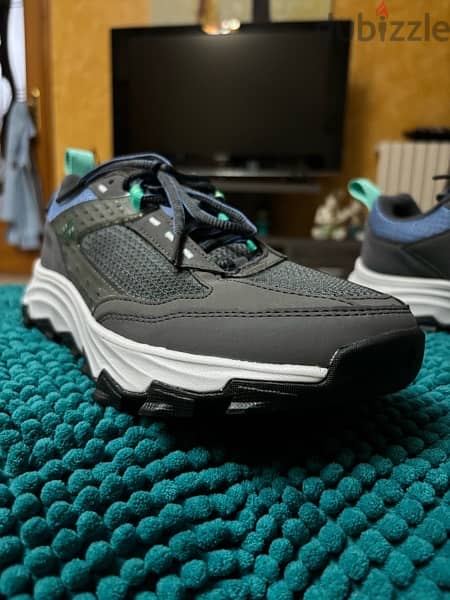 Original Columbia hiking shoes 2