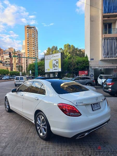 Mercedes-Benz C-Class 2016 Clean car fax 1