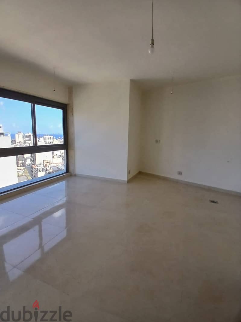 Apartment for sale in Achrafieh شقة للبيع في الأشرفية 2