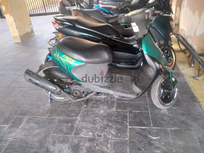 lets 4 suzuki moter v 125 ma3a ghrad 3a janab celender 61 2