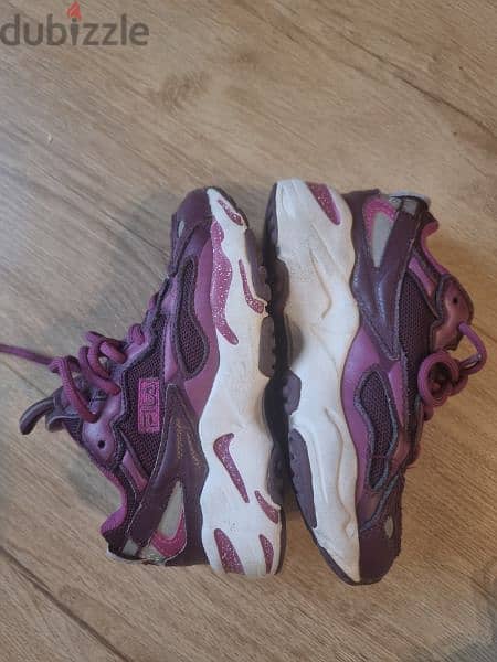 Fila running/baseketball shoes 2