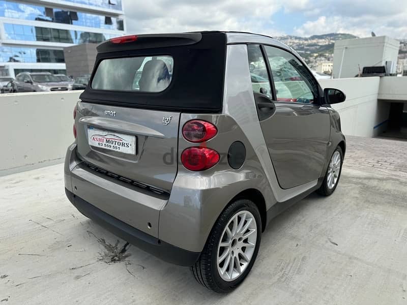 Smart fortwo 2011 tgf convertible 3