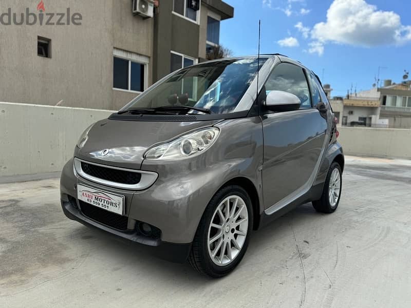 Smart fortwo 2011 tgf convertible 4