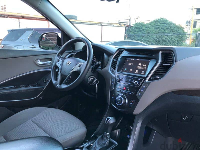 Hyundai Santa Fe 2017 13