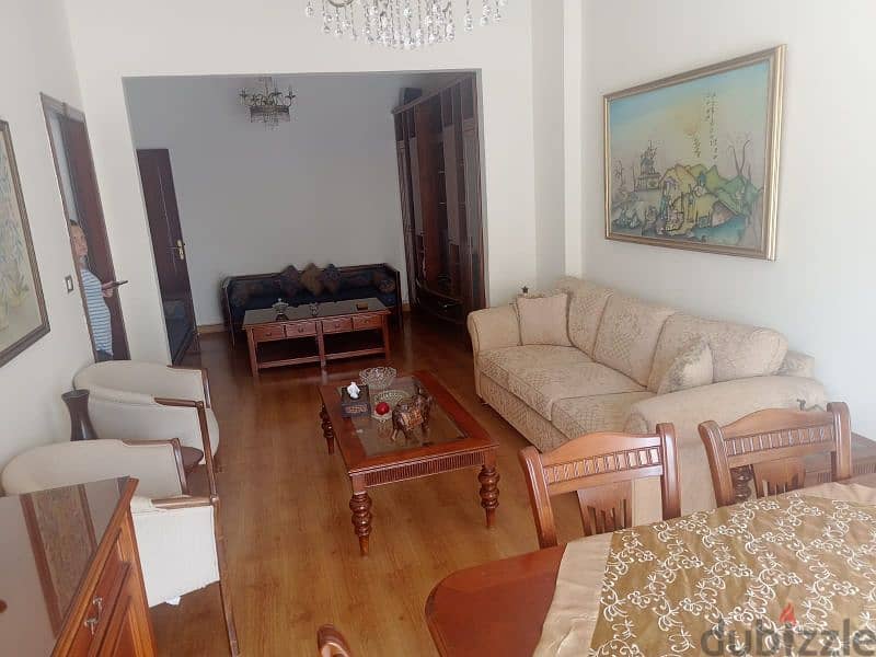 apartment For sale in achrafieh 150k. شقة للبيع في الأشرفية ١٥٠،٠٠٠$ 3