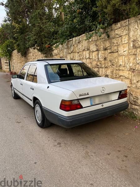 Mercedes E300 1988 1