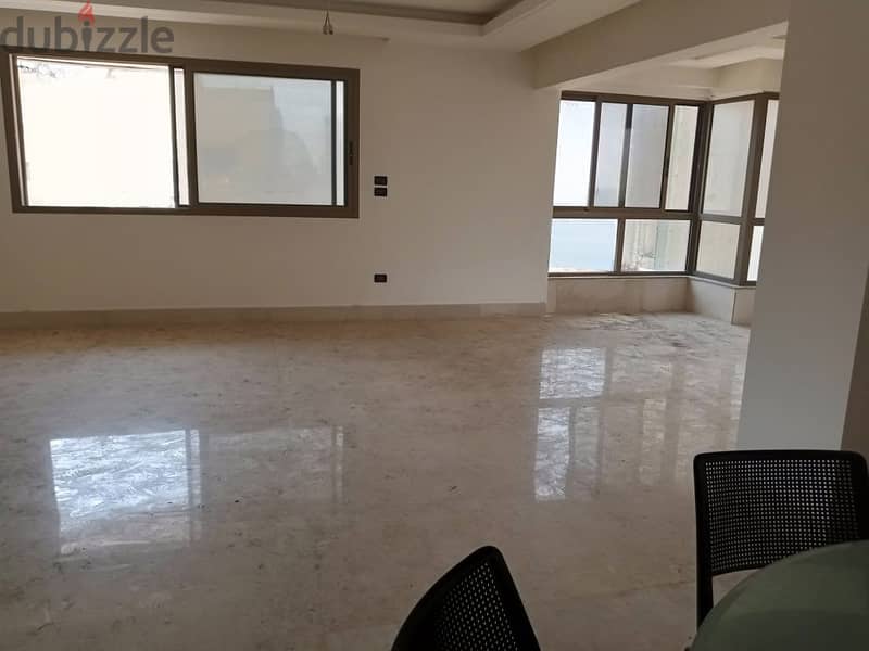 AIN EL MRAISSEH PRIME WITH SEA VIEW (260SQ) 4 BEDROOMS , (JNR-212) 0