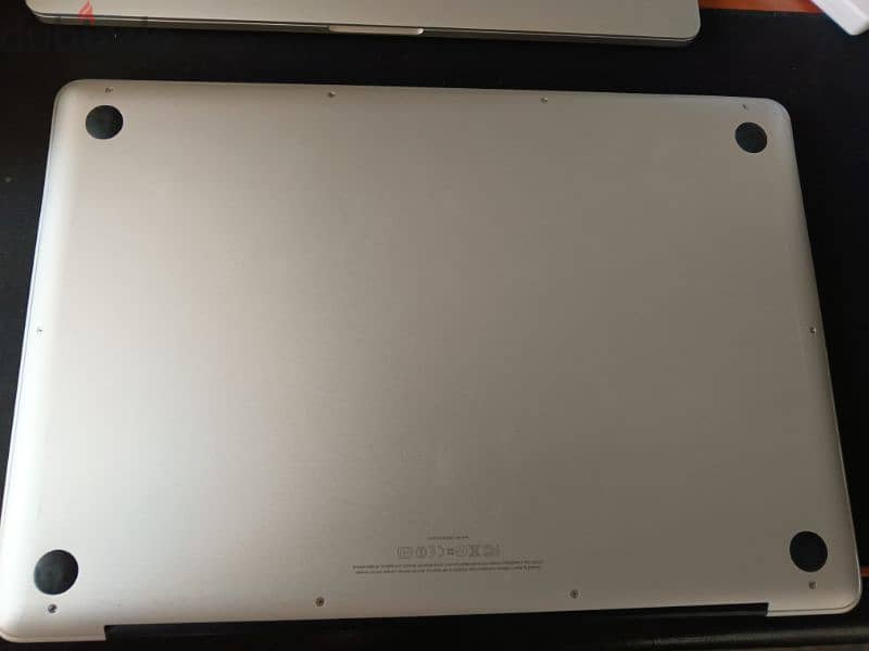 Macbook pro late 2011 1