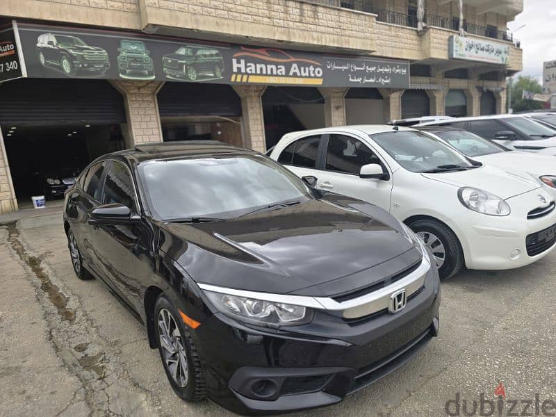 Honda Civic Sedan 2018 meshi 60,000 miles one owner jdidi top nadafe 11